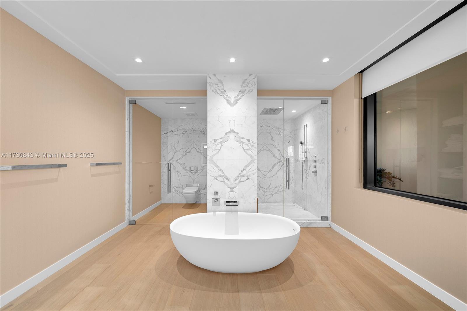 FISHER ISLAND - Residential