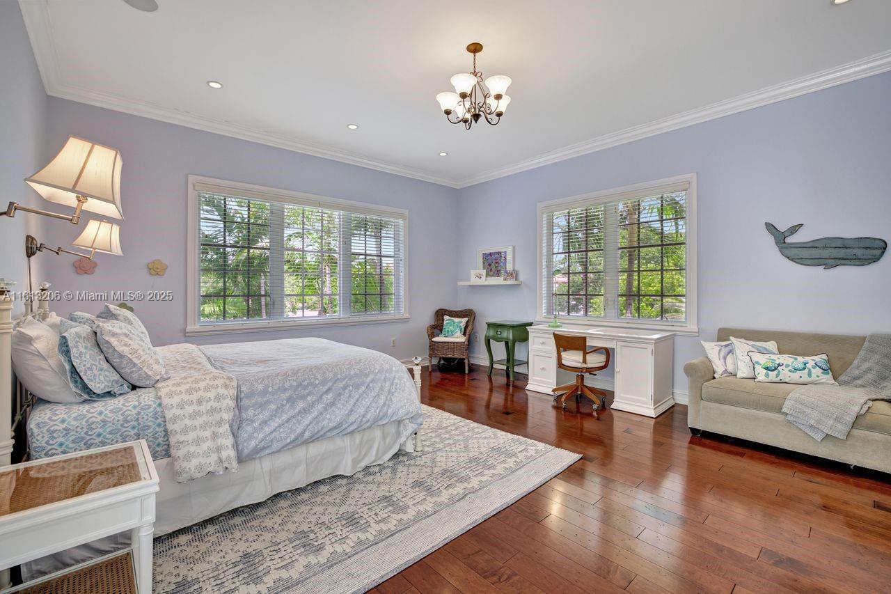 BISCAYNE KEY ESTATES - Residential