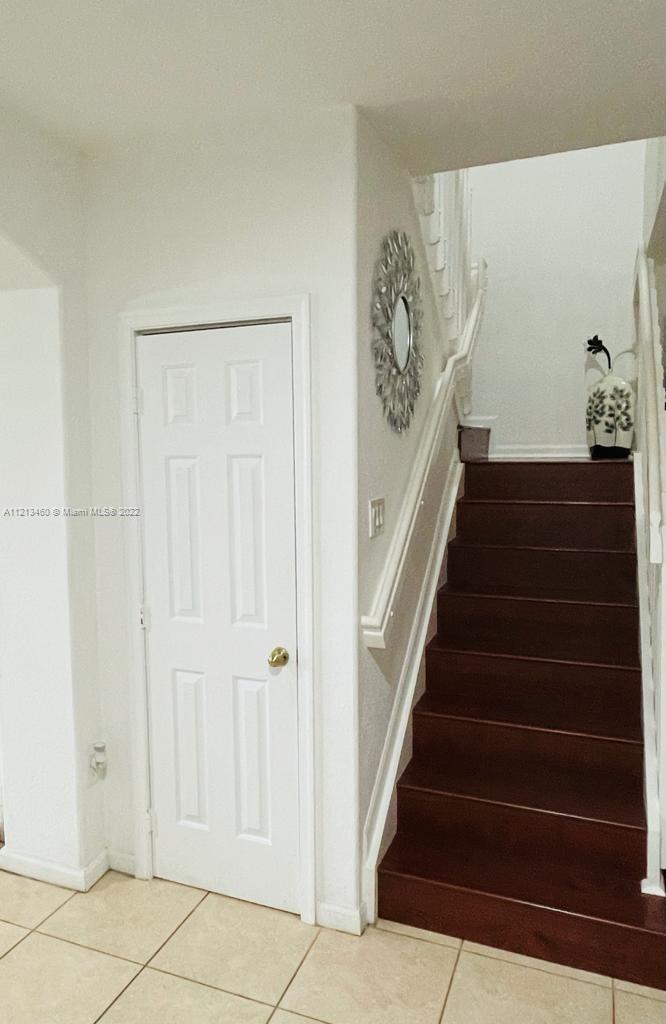 SHOMA TOWNHOMES AT KEYSCO - Residential