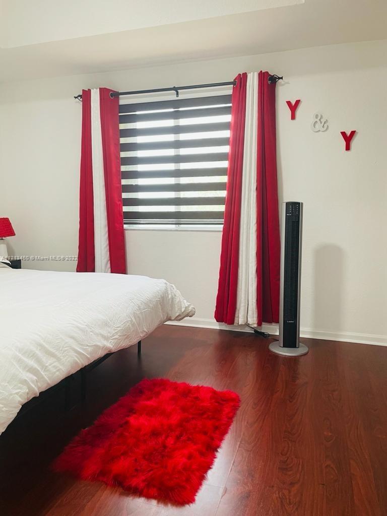 SHOMA TOWNHOMES AT KEYSCO - Residential