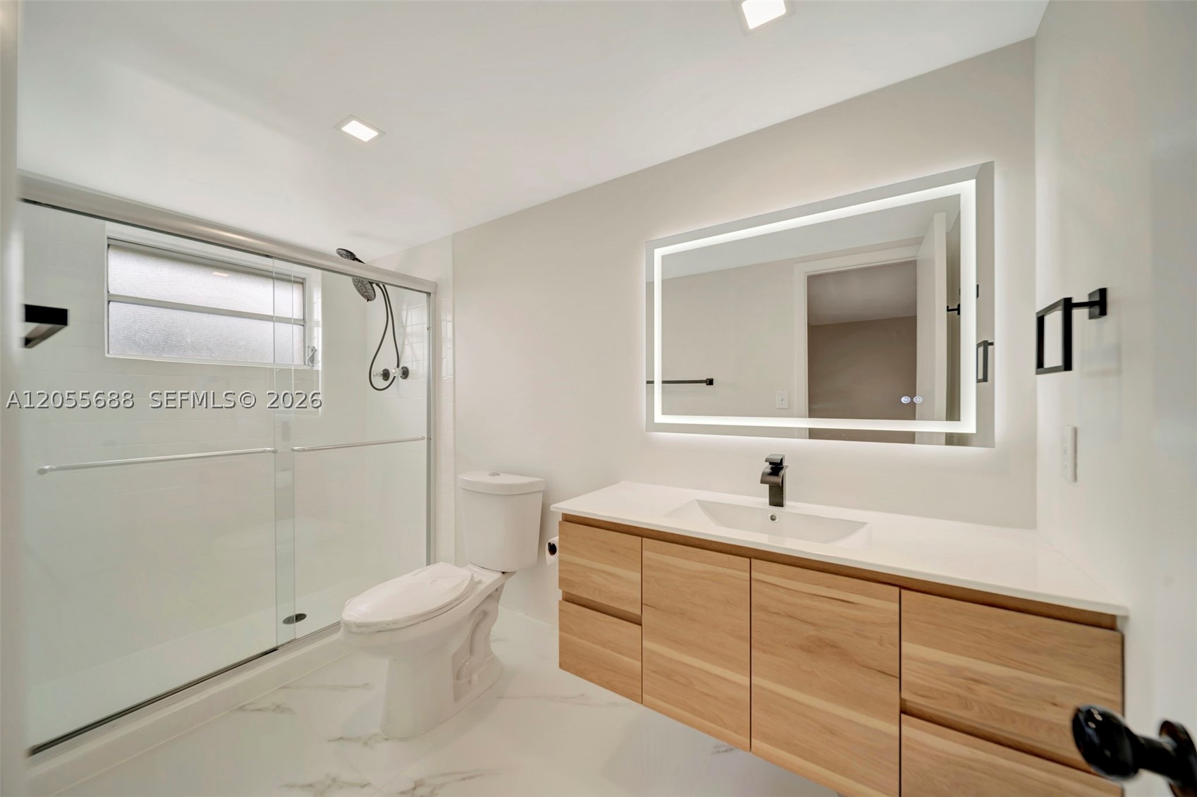 KENDALE LAKES TOWNHOUSE C - Residential Lease
