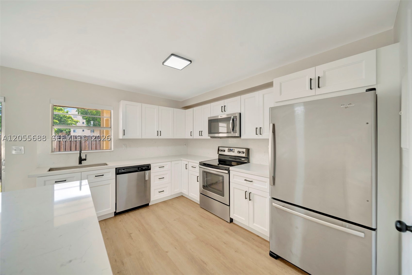 KENDALE LAKES TOWNHOUSE C - Residential Lease