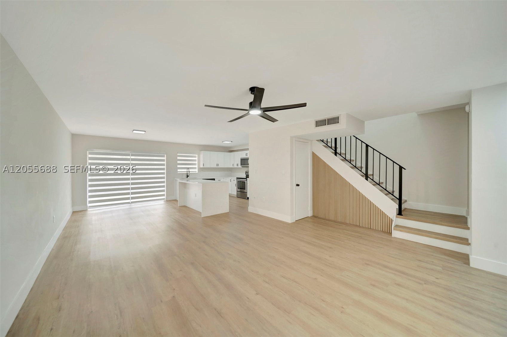 KENDALE LAKES TOWNHOUSE C - Residential Lease