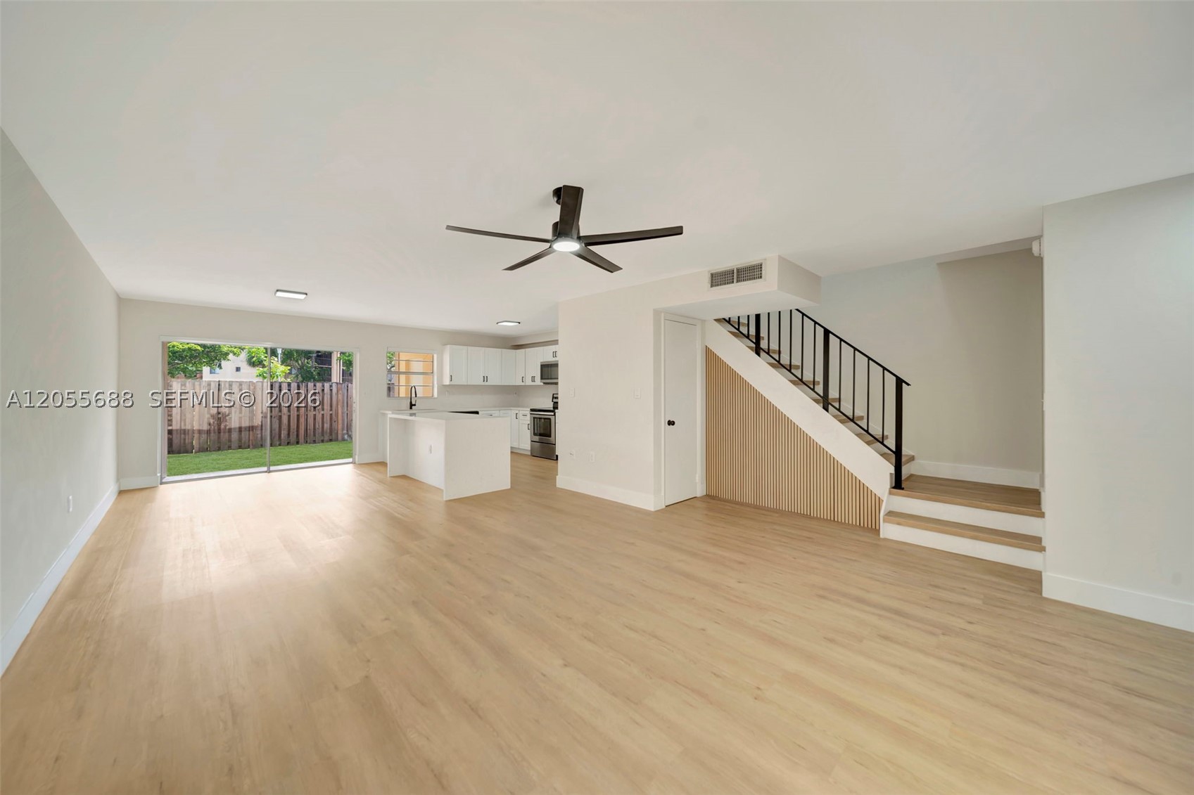 KENDALE LAKES TOWNHOUSE C - Residential Lease