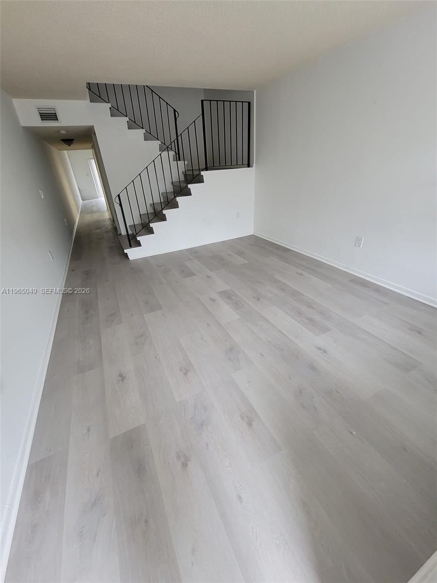 VANDERBILT PARK TOWNHOUSE - Residential Lease