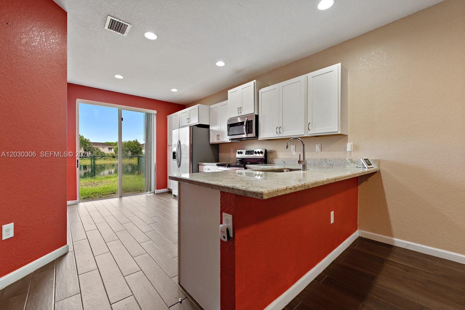 KEYS GARDEN - Residential