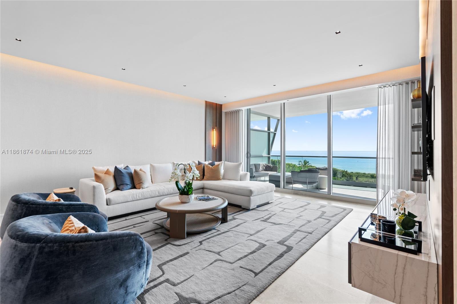 ALTOS DEL MAR NO. 5 - Residential