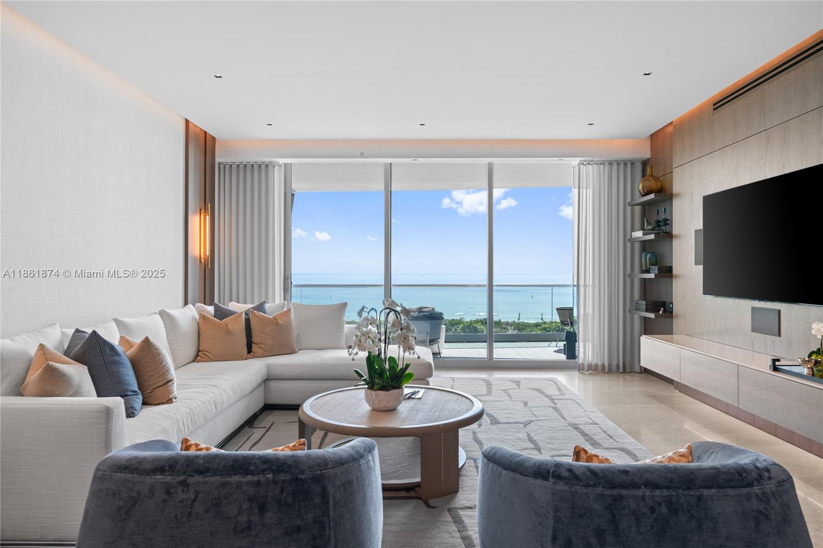 ALTOS DEL MAR NO. 5 - Residential