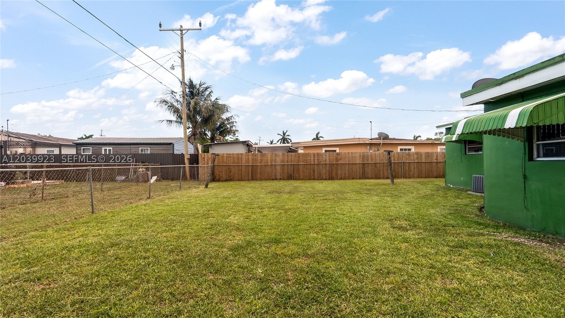 MYRTLE GROVE 1ST ADDN - Residential
