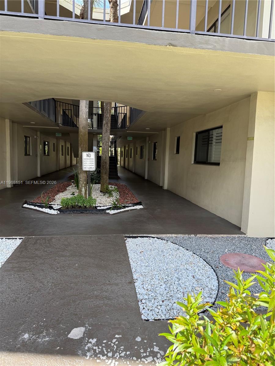 ASPEN CONDO - Residential