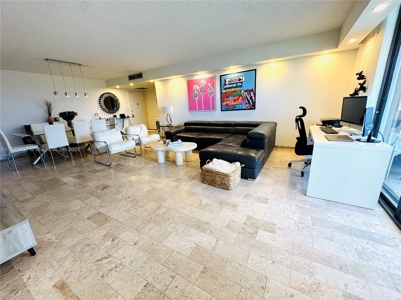 OLYMPUS CONDO PHASE - Residential