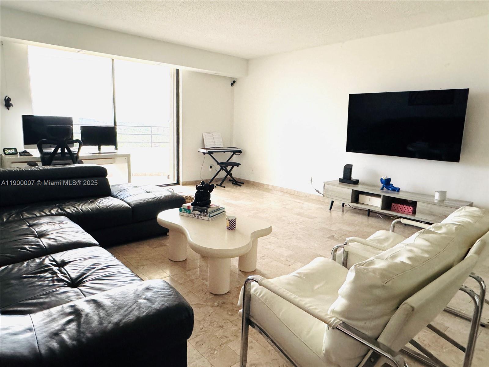 OLYMPUS CONDO PHASE - Residential