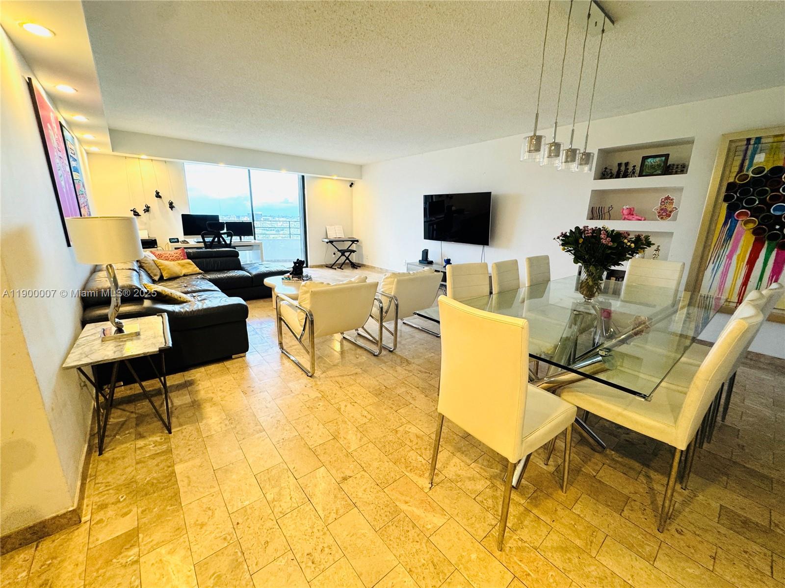 OLYMPUS CONDO PHASE - Residential