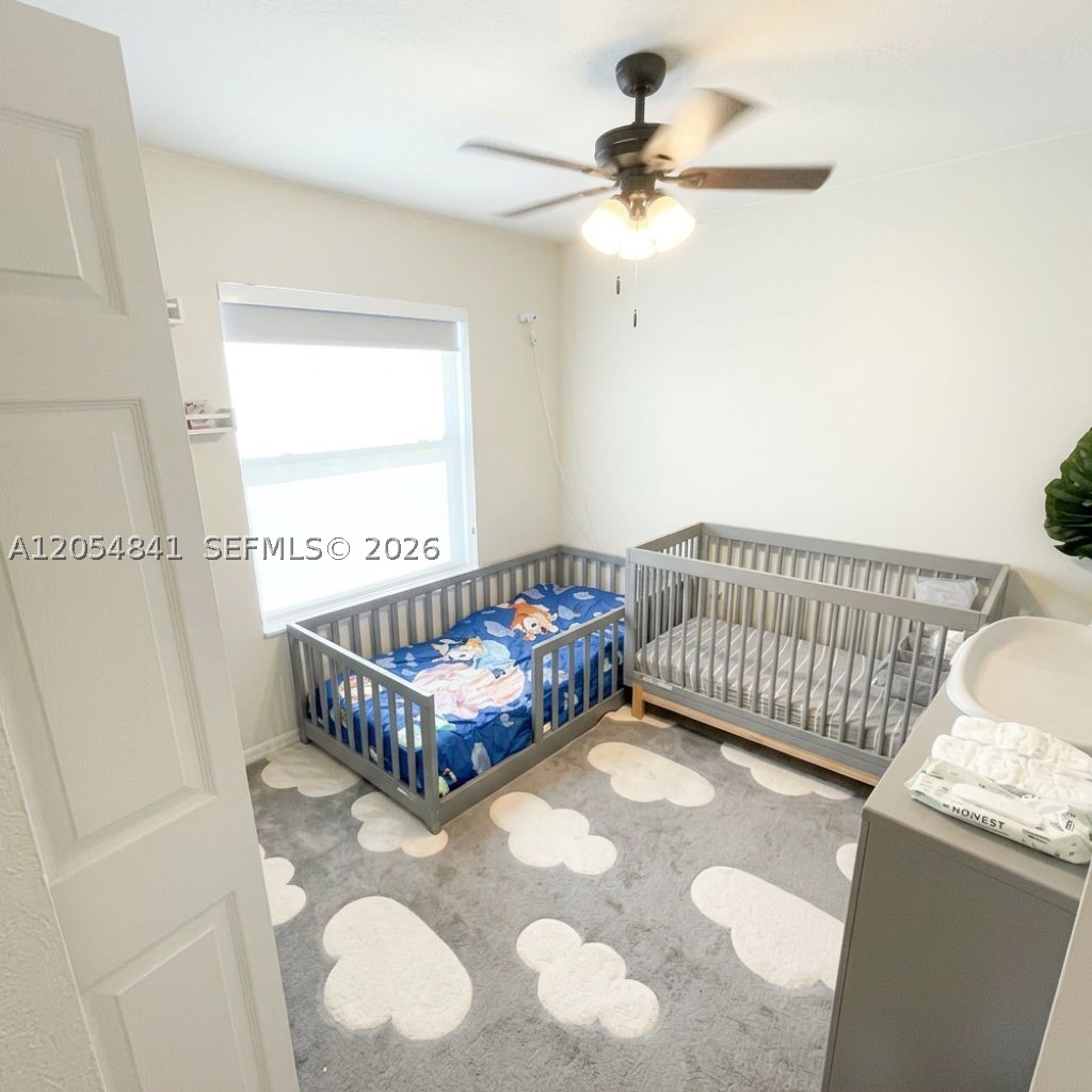 CEDAR WEST HOMES FIRST AD - Residential Lease