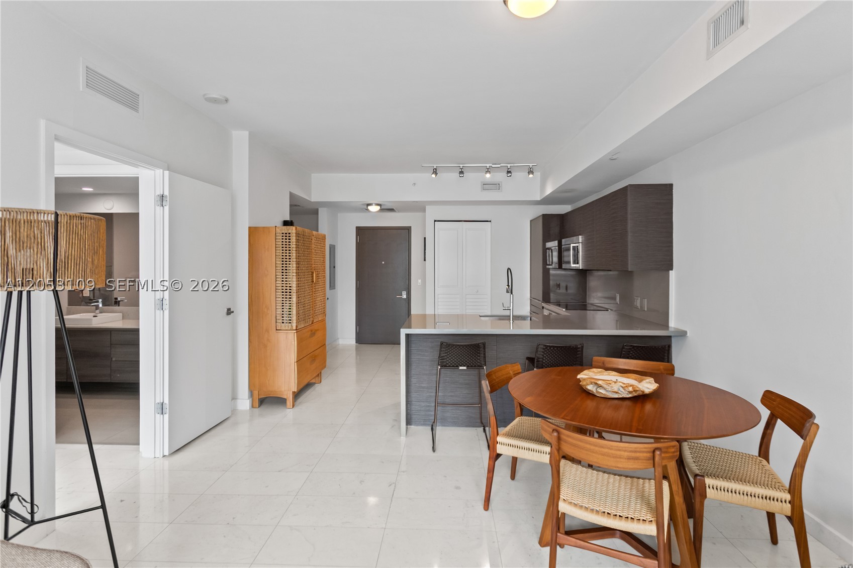 THE BOND (1080 BRICKELL) - Residential
