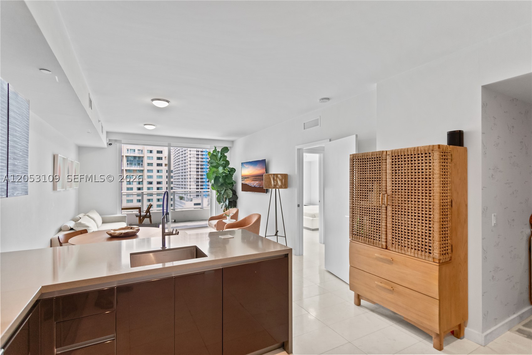 THE BOND (1080 BRICKELL) - Residential
