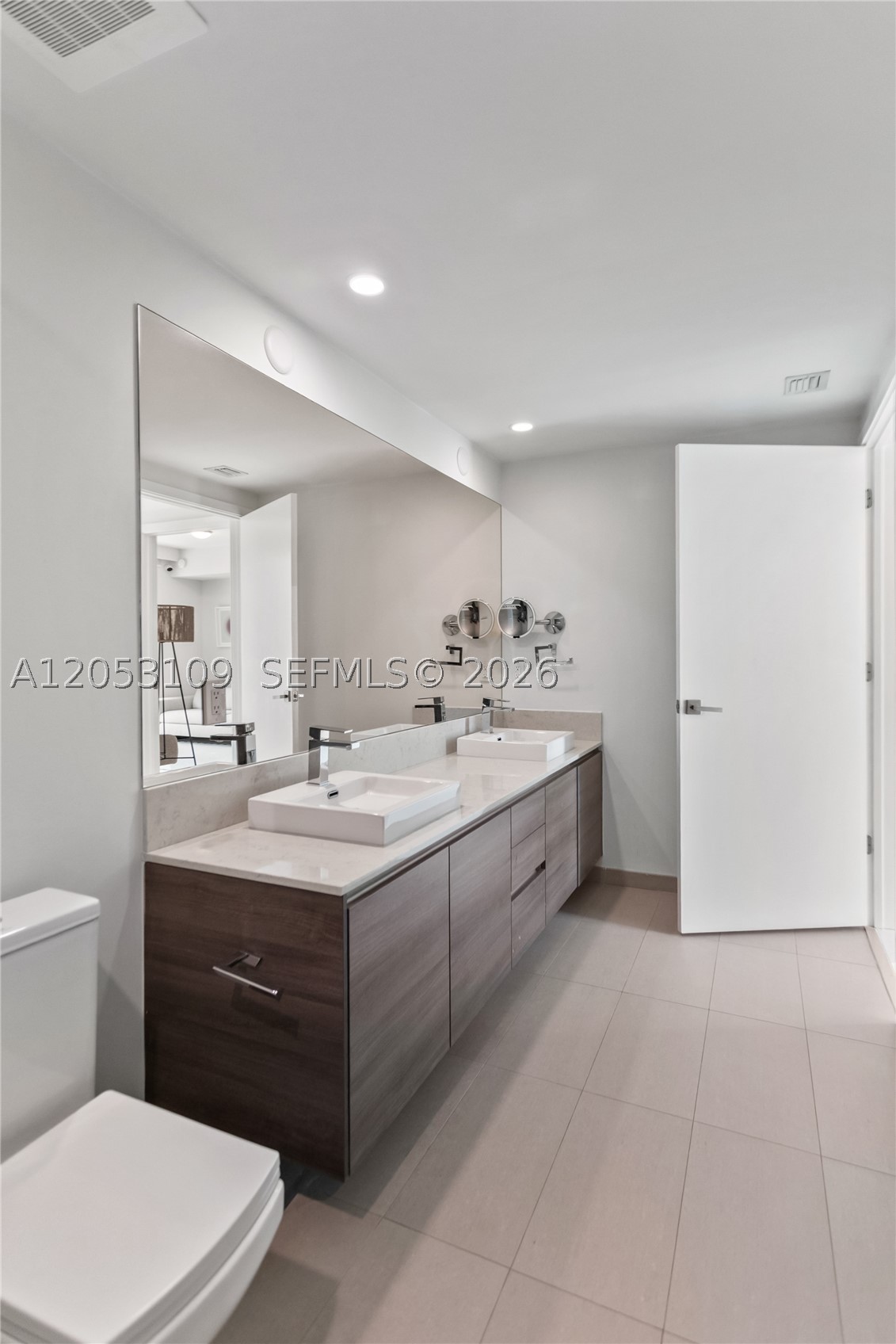 THE BOND (1080 BRICKELL) - Residential