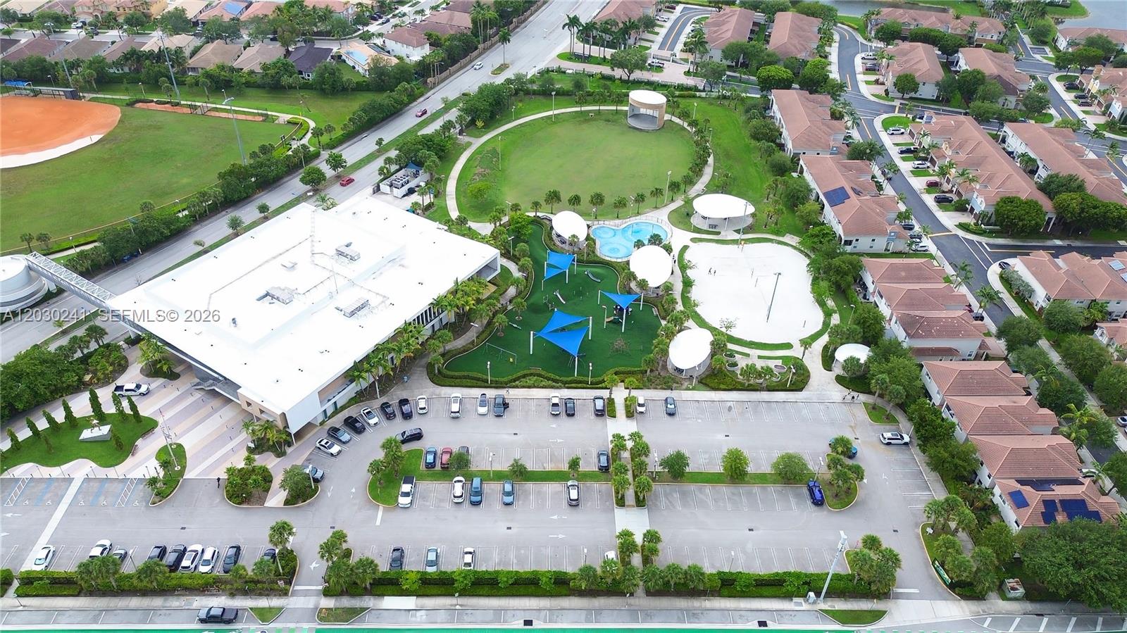 ISLANDS AT DORAL 1ST ADDN - Residential
