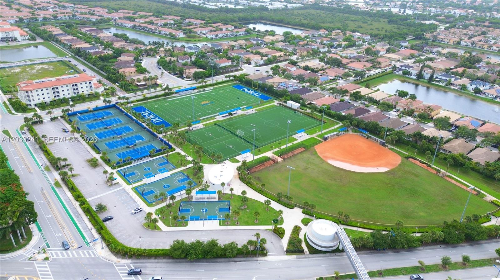 ISLANDS AT DORAL 1ST ADDN - Residential