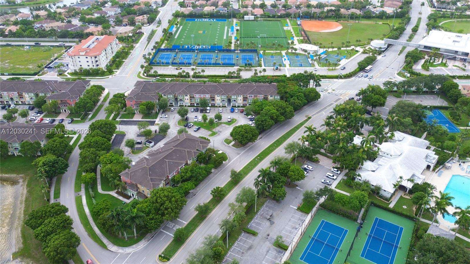 ISLANDS AT DORAL 1ST ADDN - Residential