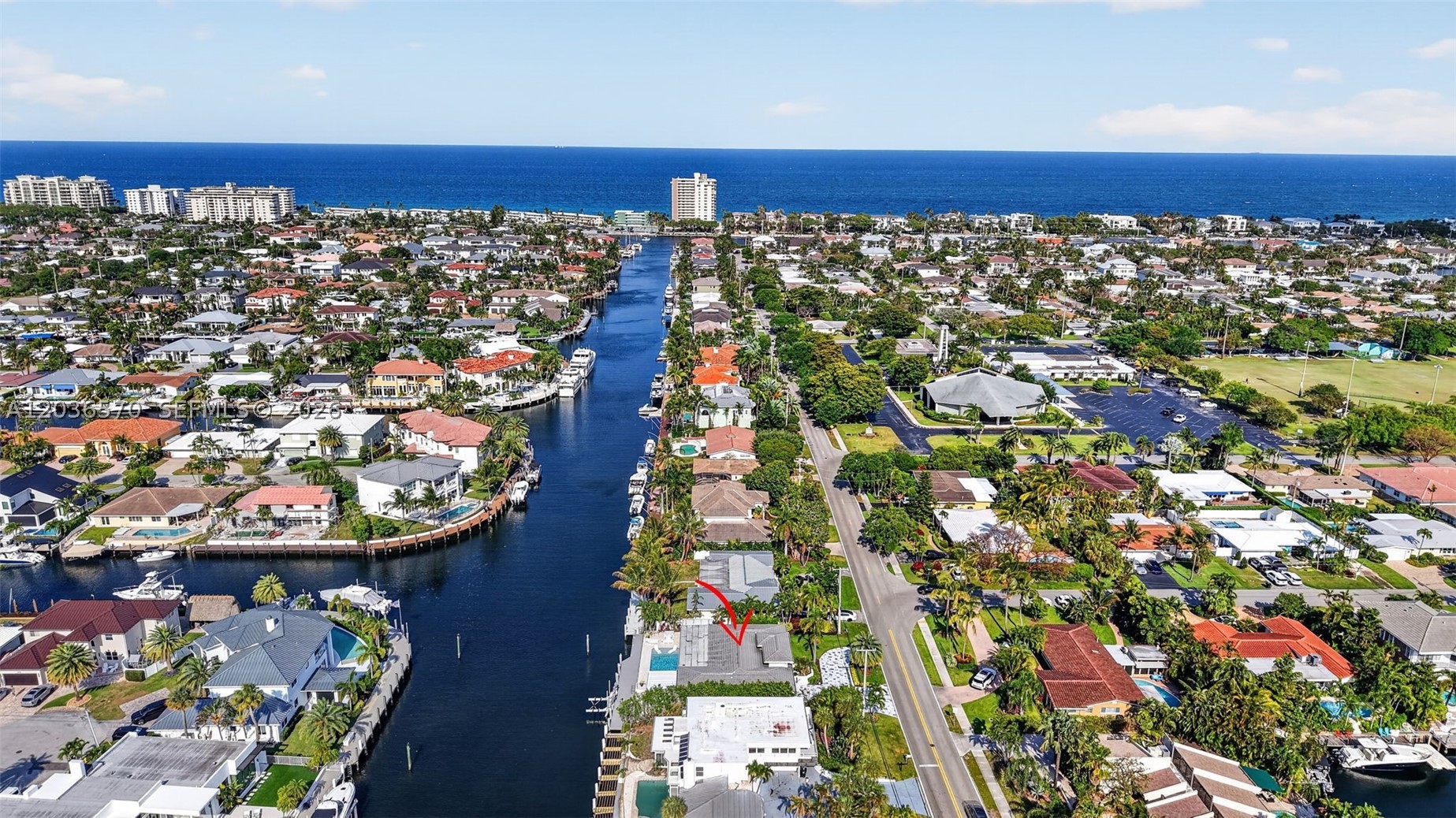 VENETIAN ISLES 1ST SEC - Residential