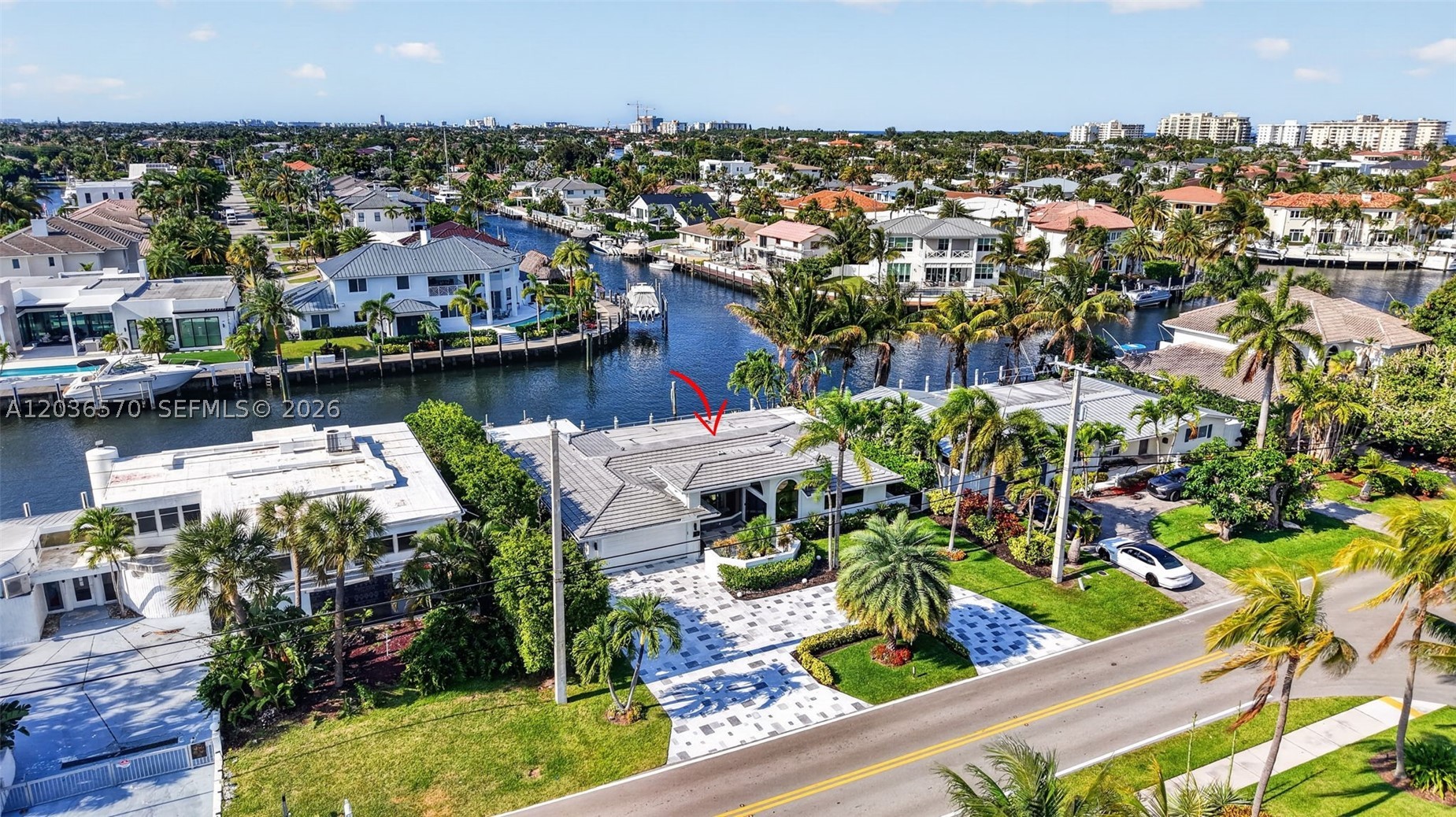 VENETIAN ISLES 1ST SEC - Residential