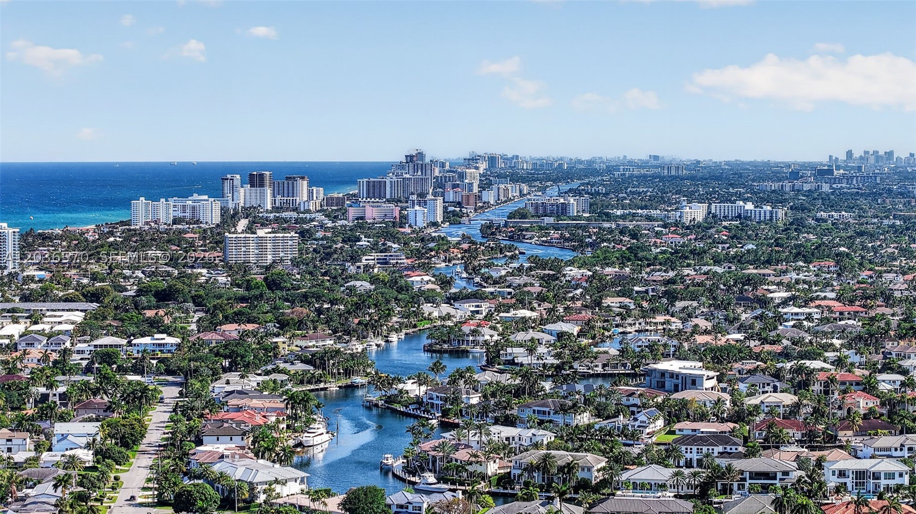 VENETIAN ISLES 1ST SEC - Residential