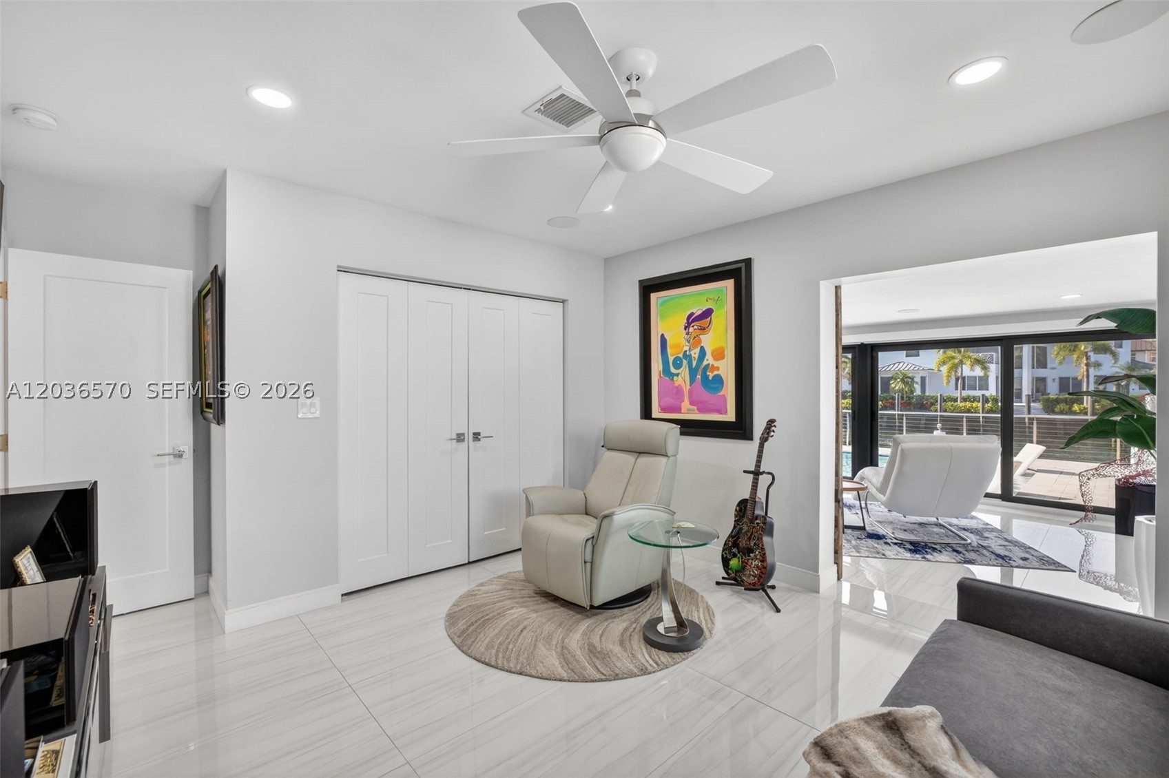 VENETIAN ISLES 1ST SEC - Residential