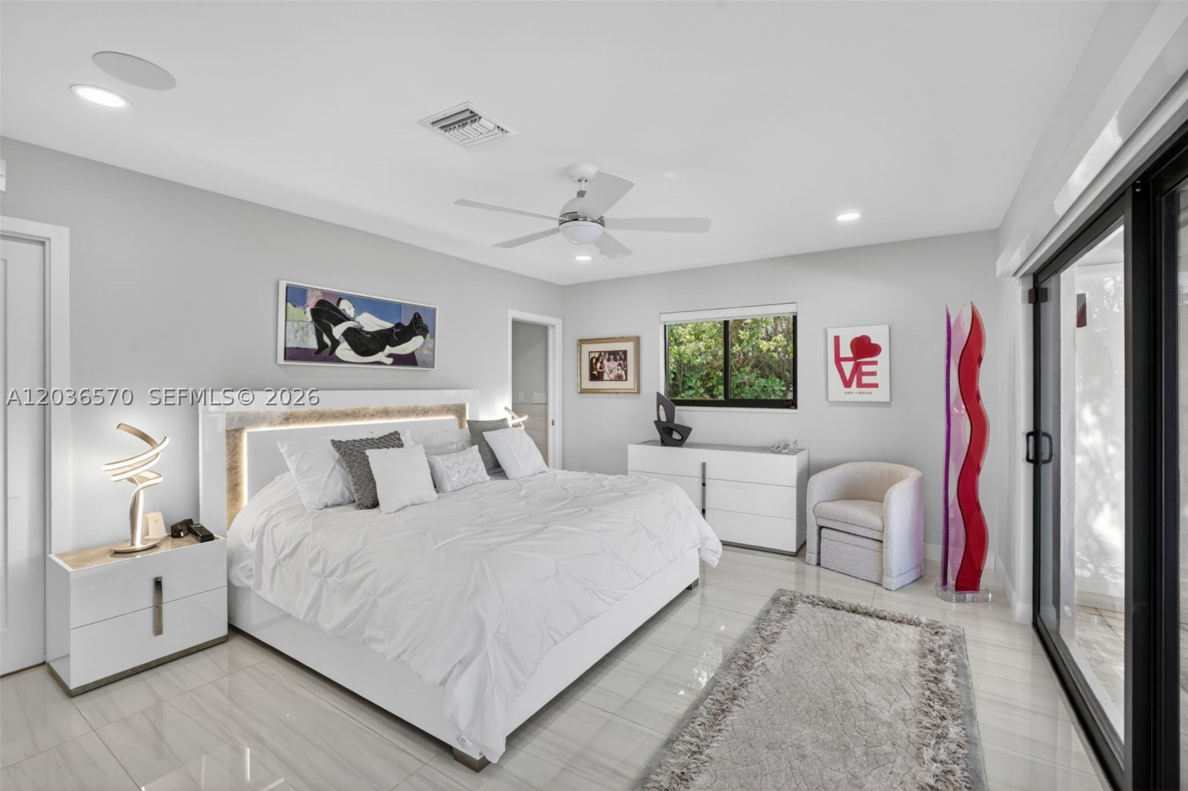 VENETIAN ISLES 1ST SEC - Residential