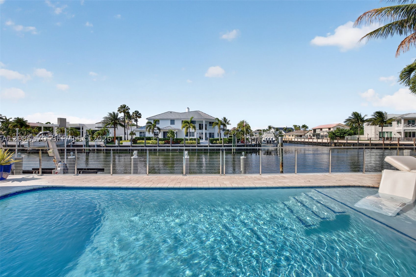 VENETIAN ISLES 1ST SEC - Residential