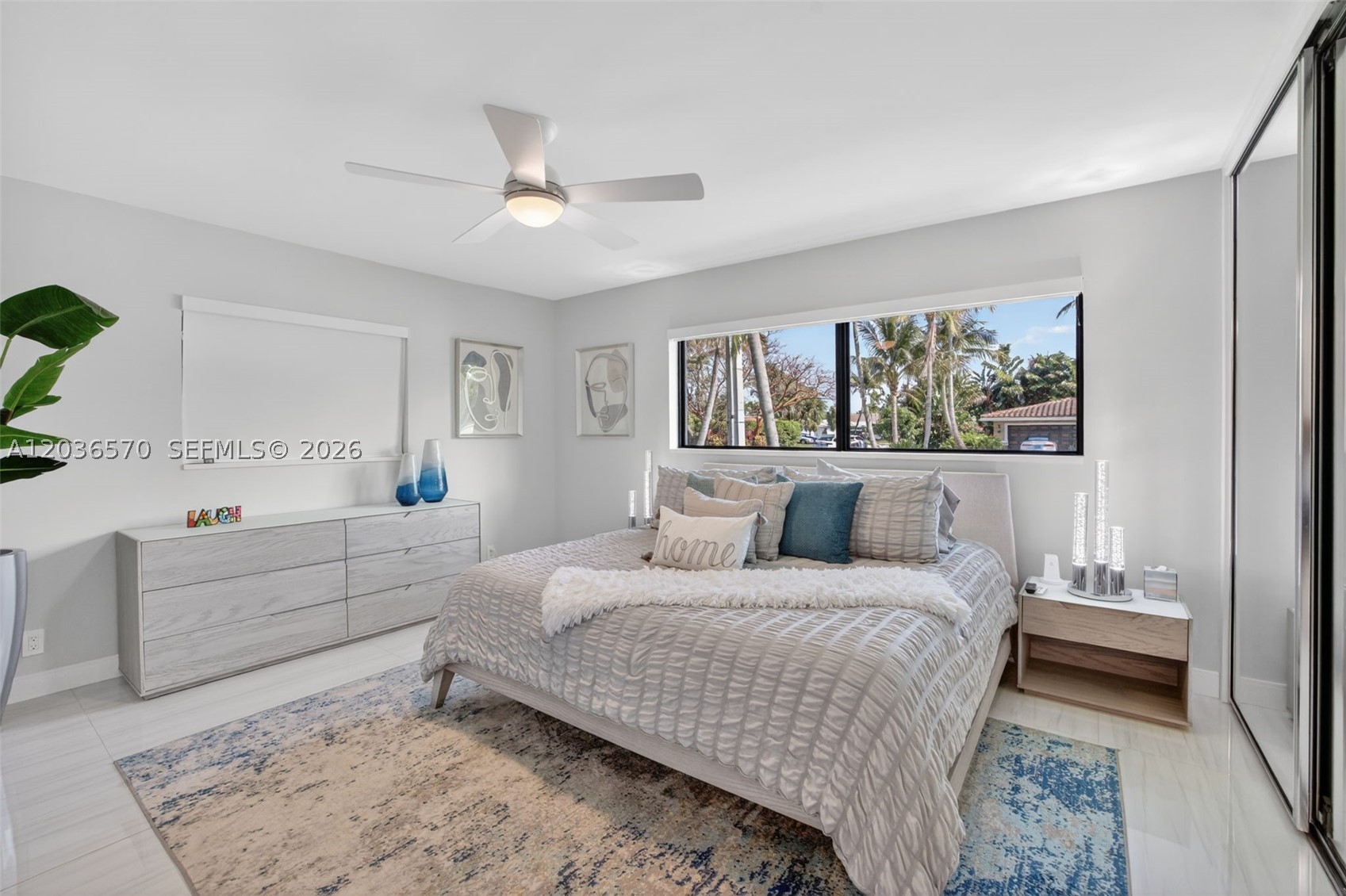 VENETIAN ISLES 1ST SEC - Residential