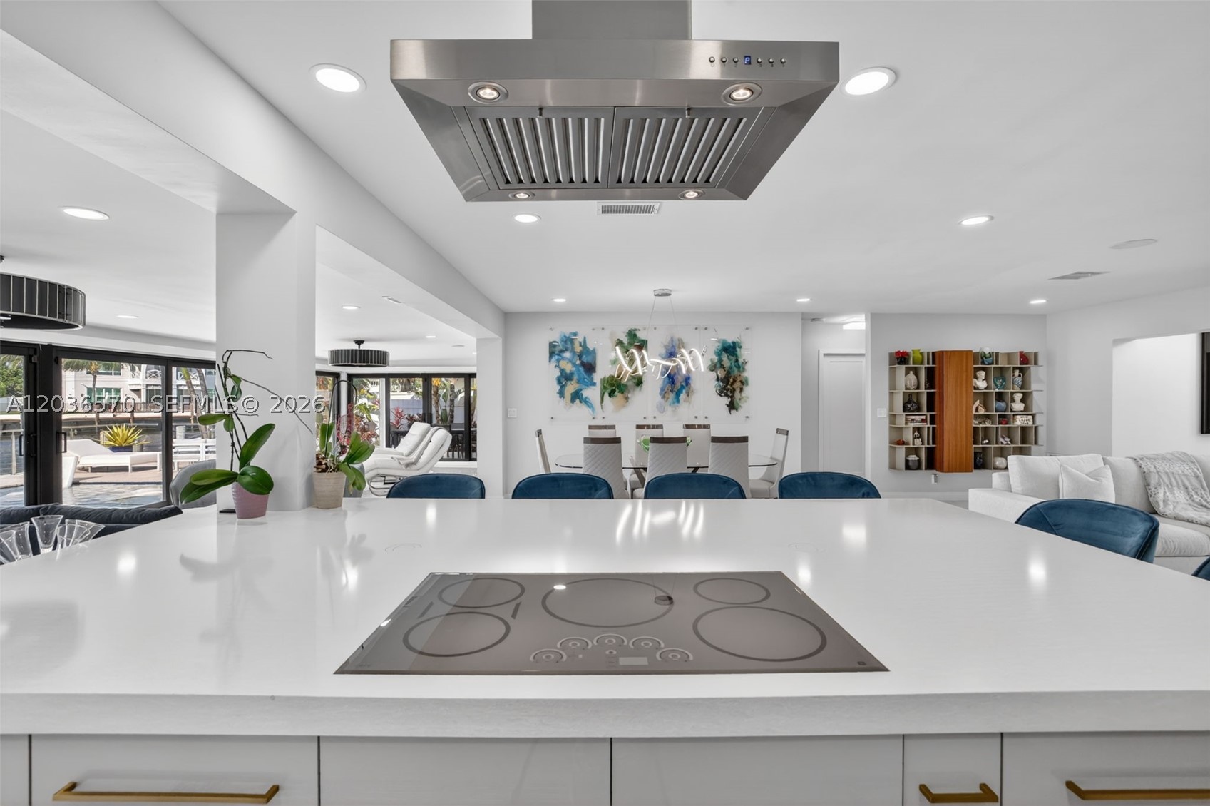 VENETIAN ISLES 1ST SEC - Residential
