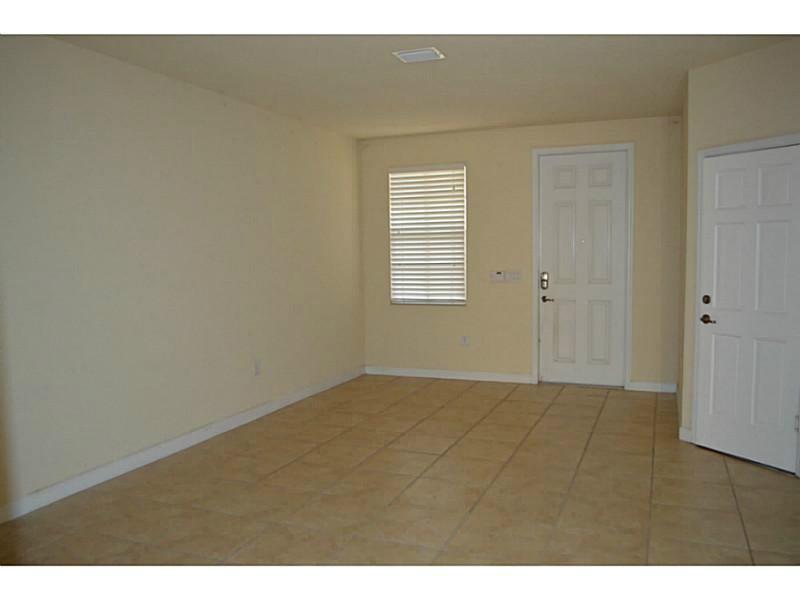 ISLANDS AT DORAL NORTHWES - Residential Lease