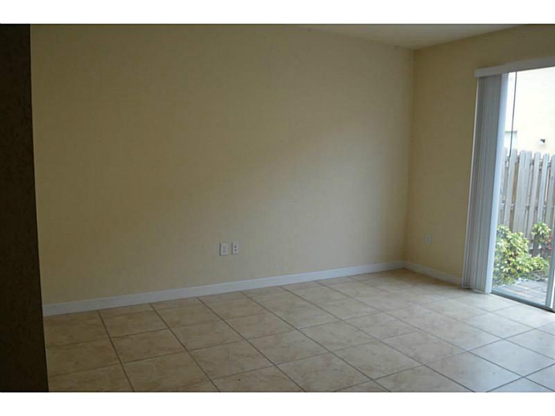 ISLANDS AT DORAL NORTHWES - Residential Lease