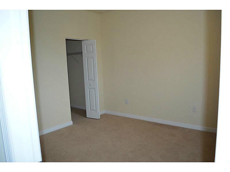ISLANDS AT DORAL NORTHWES - Residential Lease