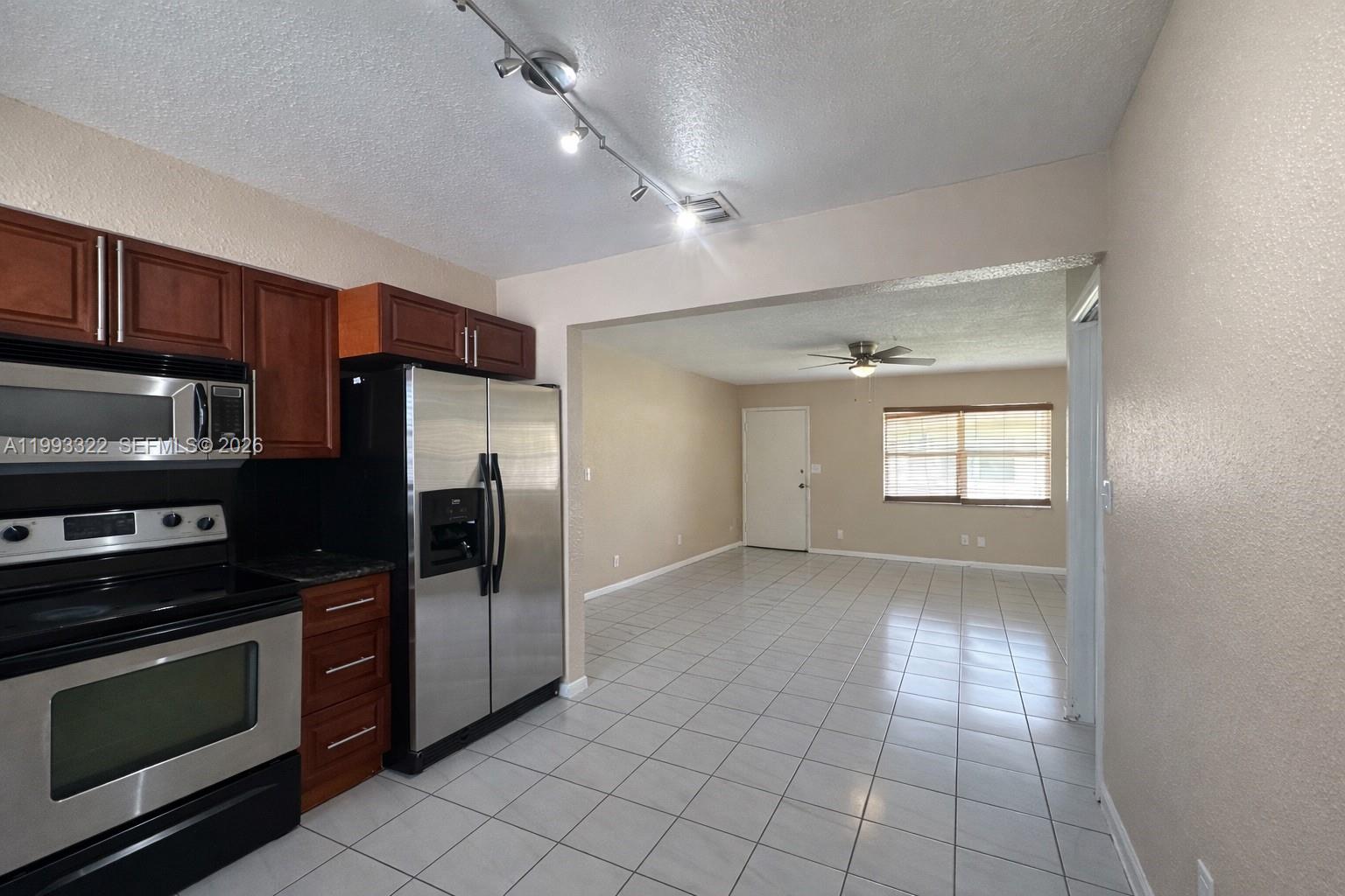 HOLLYWOOD BEACH GARDENS - Residential Income