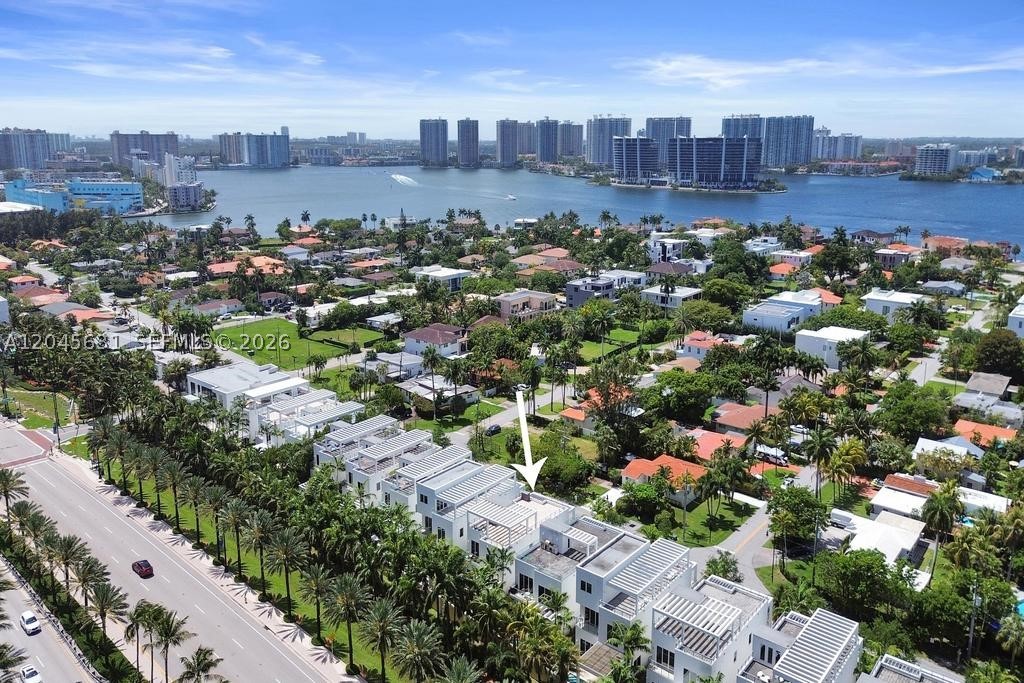 BEACHWALK - Residential Lease