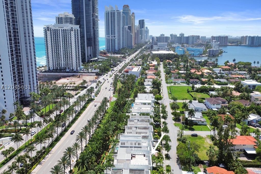 BEACHWALK - Residential Lease