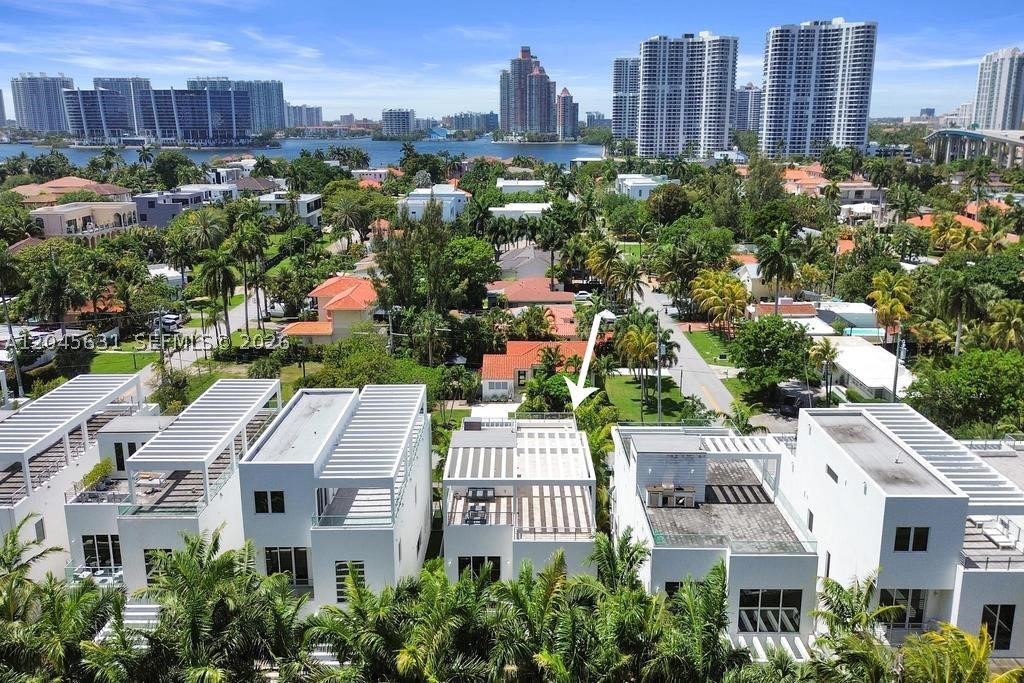 BEACHWALK - Residential Lease