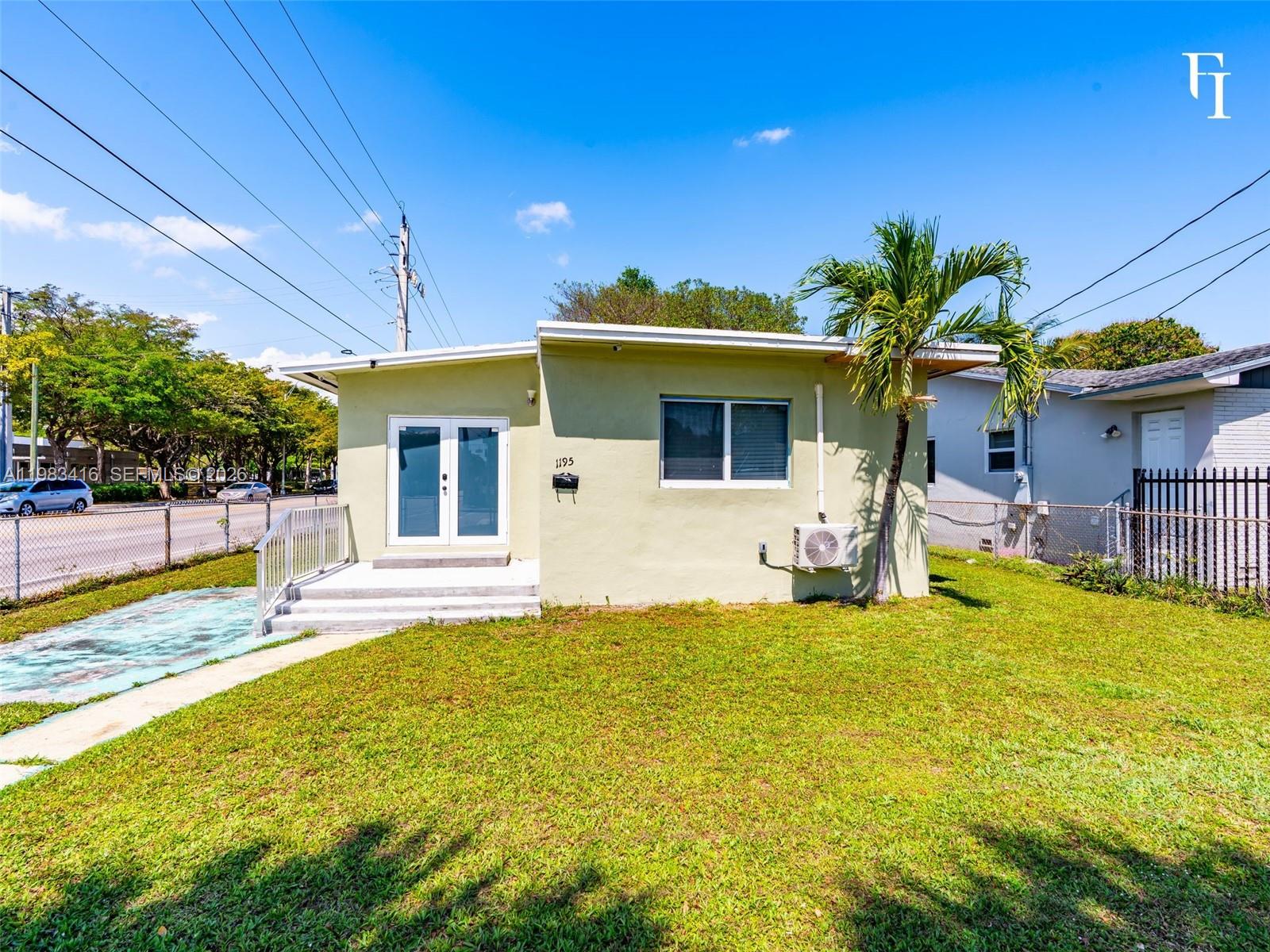 CRESTWOOD - Residential