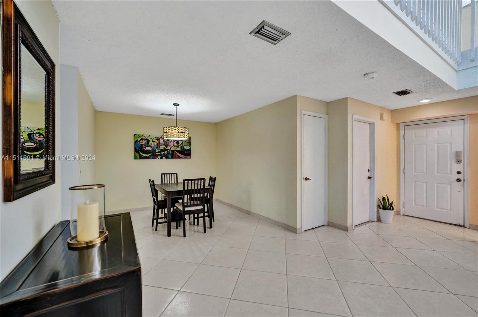 EMERALD OAKS 22 CONDO - Residential