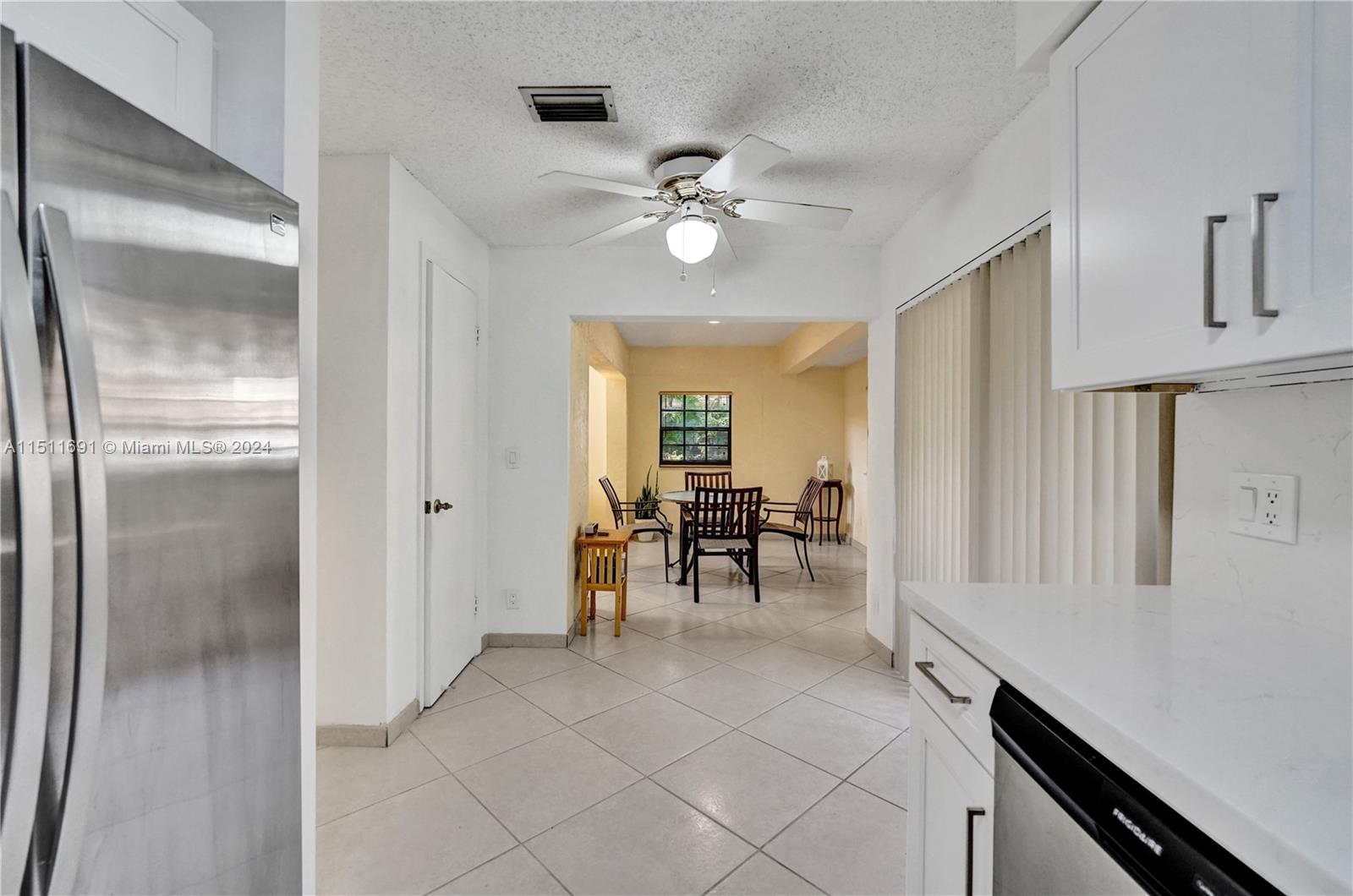 EMERALD OAKS 22 CONDO - Residential