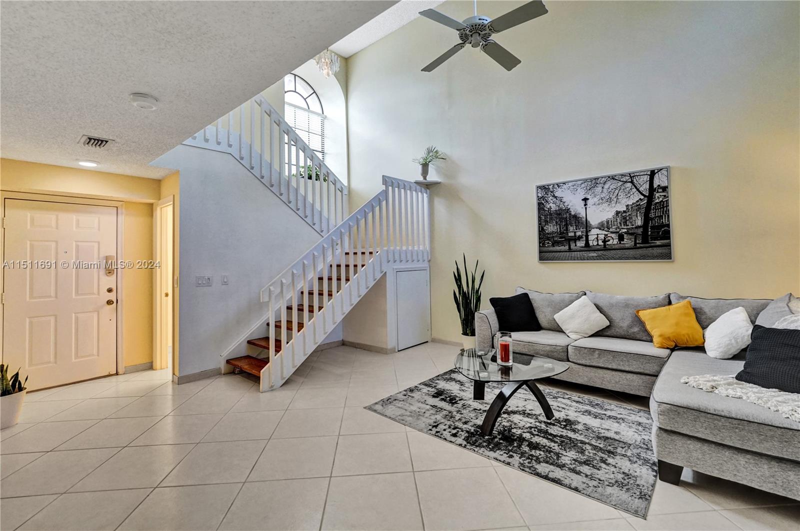 EMERALD OAKS 22 CONDO - Residential
