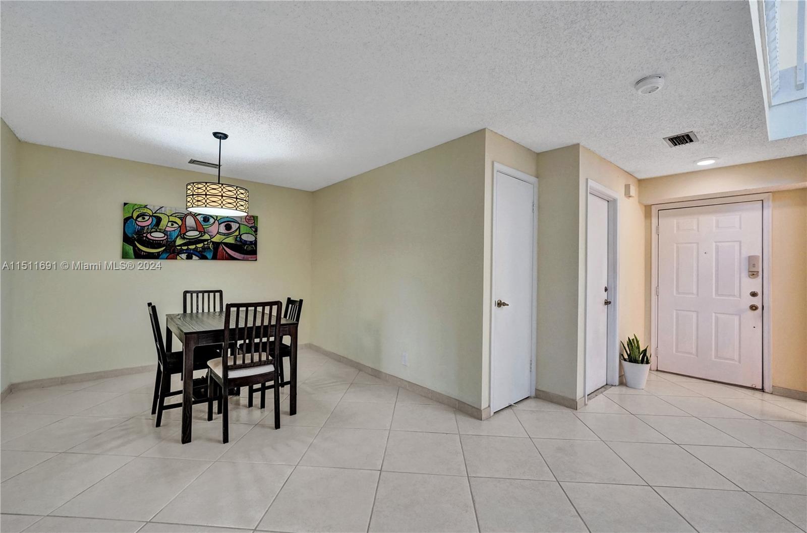 EMERALD OAKS 22 CONDO - Residential