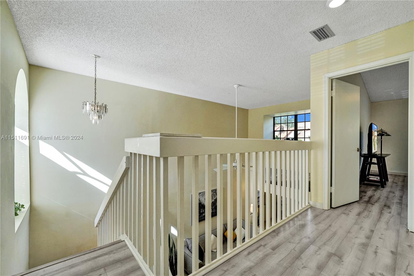 EMERALD OAKS 22 CONDO - Residential