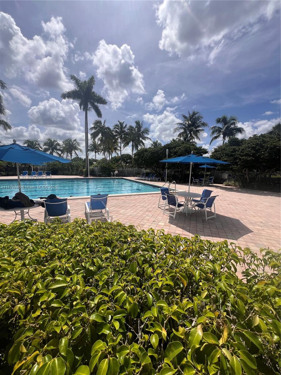 PEMBROKE ISLES - Residential Lease