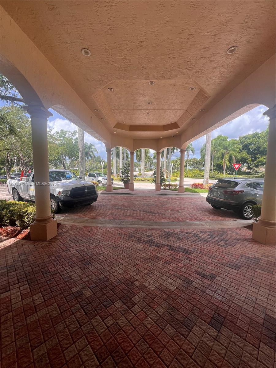 PEMBROKE ISLES - Residential Lease