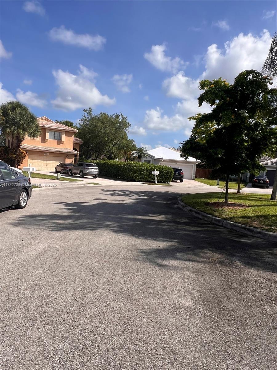 PEMBROKE ISLES - Residential Lease