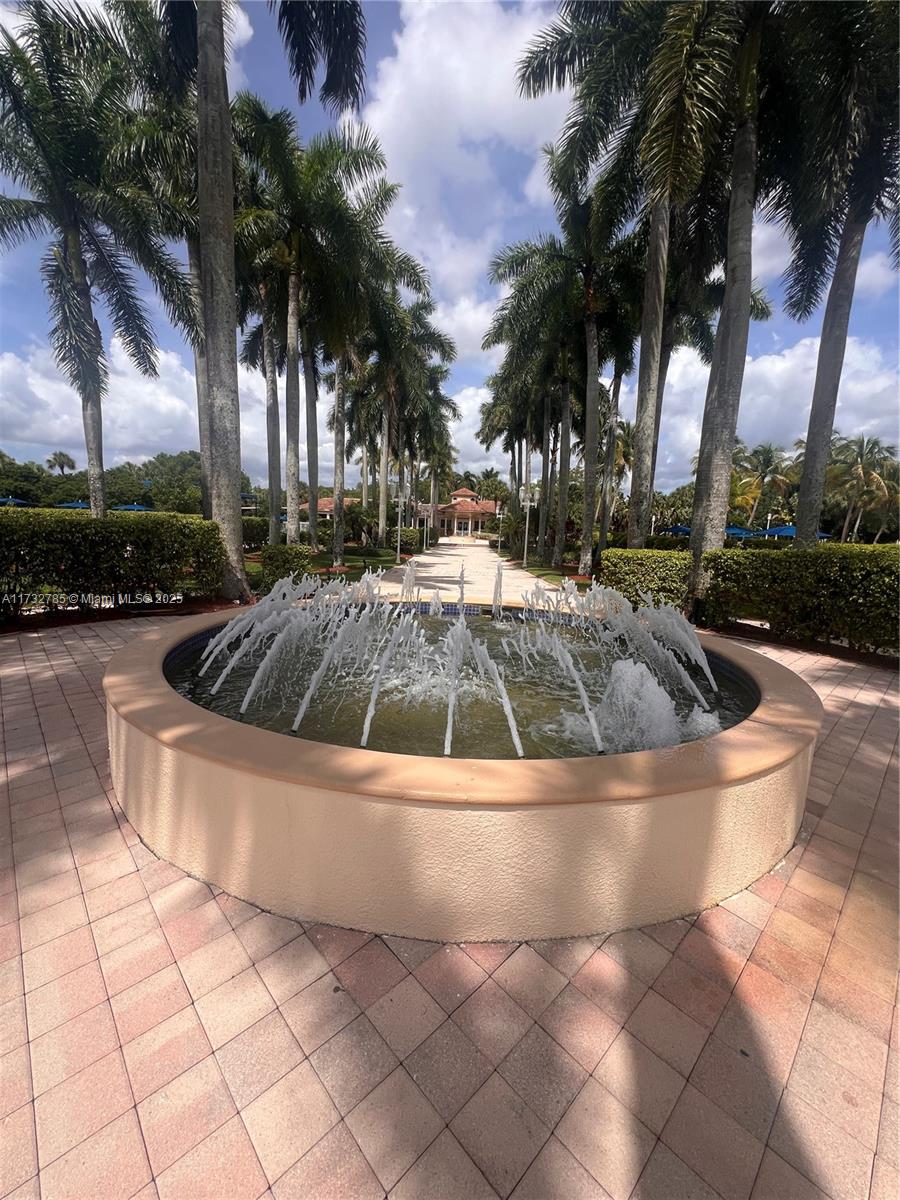 PEMBROKE ISLES - Residential Lease