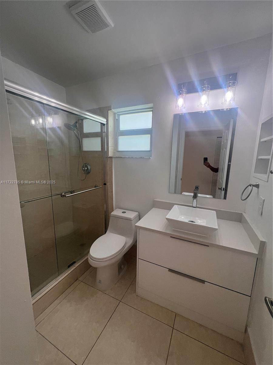 PEMBROKE ISLES - Residential Lease